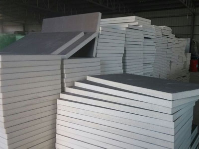 硬泡聚氨酯復(fù)合板定制有什么優(yōu)點(diǎn)？