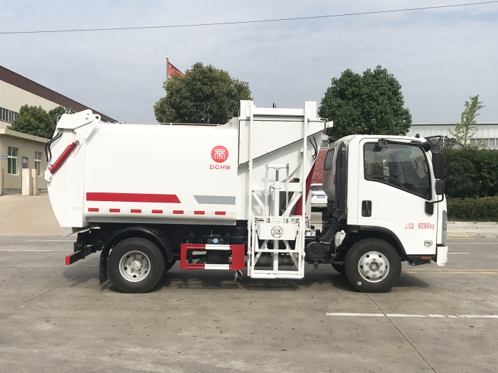 五十鈴餐廚垃圾車