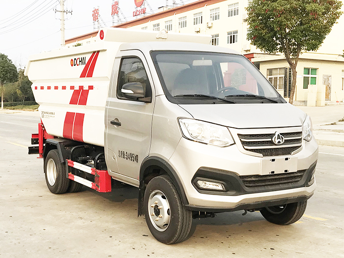 長安后掛桶式垃圾車