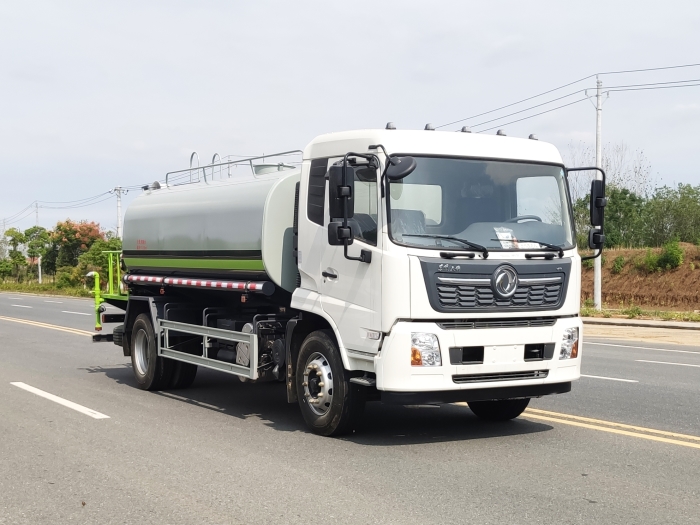 東風(fēng)天錦灑水車