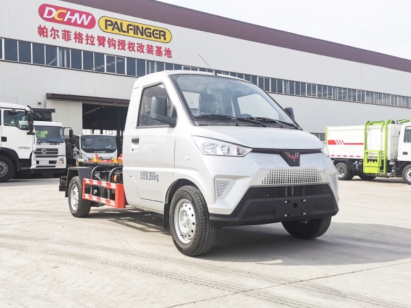 五菱純電動(dòng)車(chē)廂可卸式垃圾車(chē)
