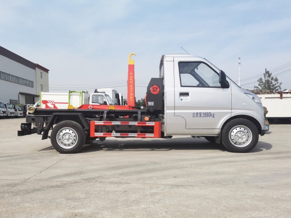 五菱純電動車廂可卸式垃圾車